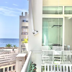 Apartment Luxurious 2 Bedrooms Apartment, 30 Meter From Beach, Nice
