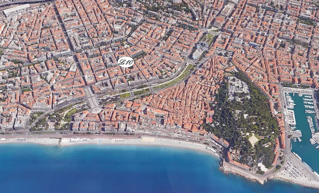 Le 10 - Nice Massena Apartment